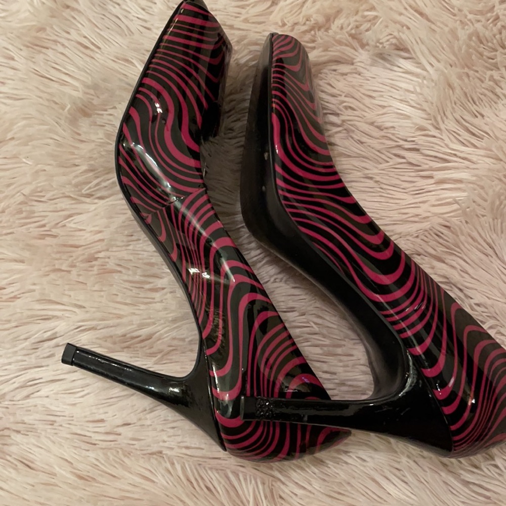 Gianni Bini 3” heels, size 8 - Picture 7 of 8